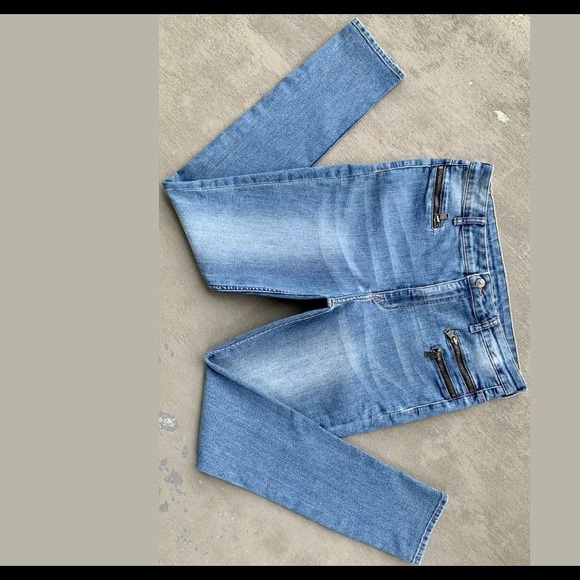 High-Rise H & M DIVIDED Skinny Stretch Blue Jeans - Picture 7 of 9